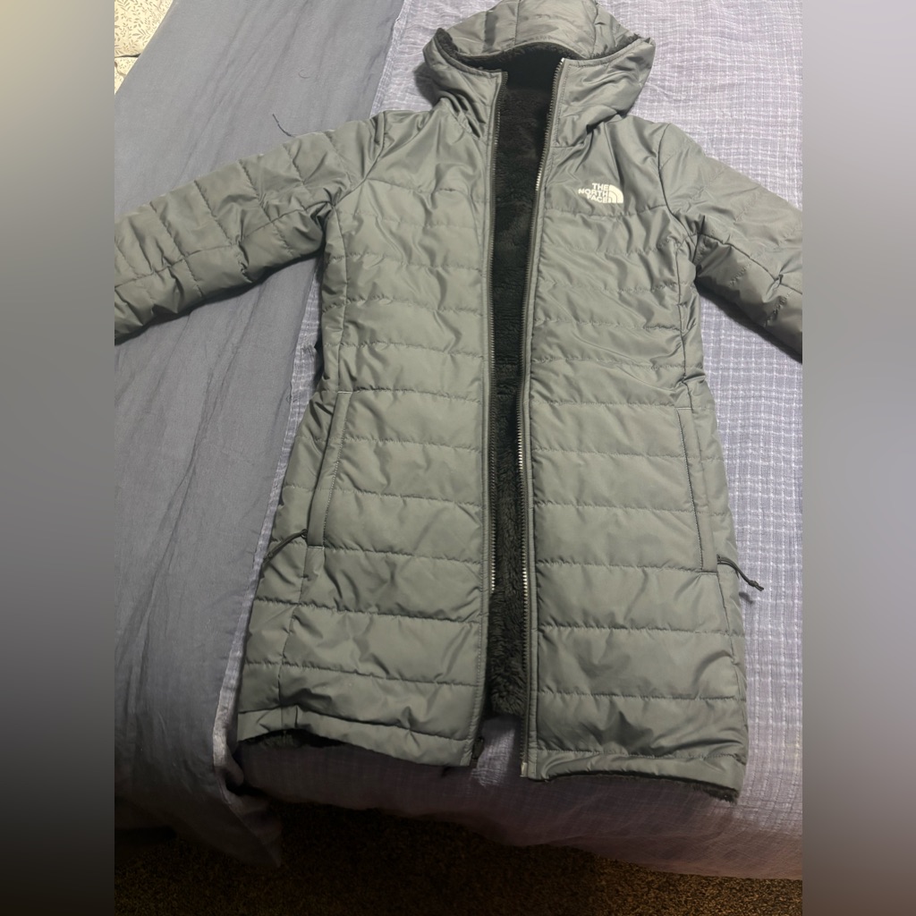 North Face Dark Gray Coat!!! Perfect Condition! Only Worn Once Or Twice!